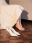 Chic Blanche Perle Fleur Satin Chaussure De Mariée 2024 8 cm Talons Aiguilles À Bout Pointu Mariage Escarpins Talons Hauts