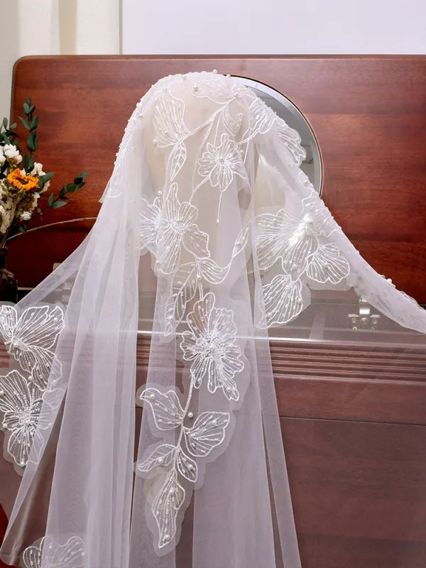 Vintage / Retro White Handmade  Lace Flower Pearl 1.5 m Wedding Veils 2025 Tulle
