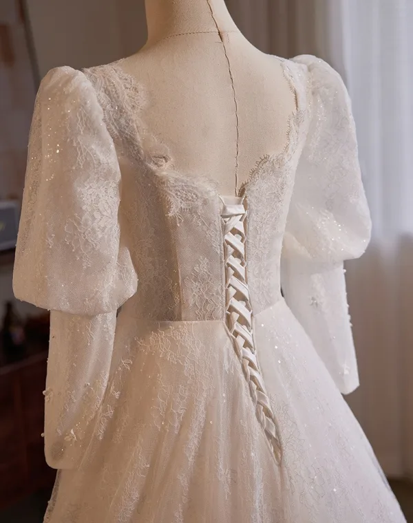 Elegant White Pearl Lace Flower Prom Dresses 2024 Ball Gown V-Neck 3/4 Sleeve Backless Sweep Train Prom Formal Dresses