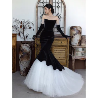 Sexy Noire Velours Robe De Soirée 2023 Trompette Sirène Bustier Manches Courtes Dos Nu Train De Balayage Soirée Robe De Ceremonie