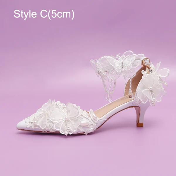 Elegant White Pearl Lace Butterfly Flower Wedding Shoes 2024 Ankle Strap 9 cm Stiletto Heels Pointed Toe Wedding Sandals High Heels