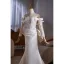 Elegante Ivory / Creme Spitze Blumen Satin Brautkleider / Hochzeitskleider 2025 Meerjungfrau Bandeau 3/4 Ärmel Rückenfreies Schleife Sweep / Pinsel Zug
