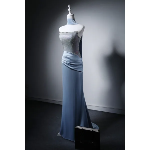 Sexy Bleu Ciel Faux Diamant Robe De Soirée 2026 Trompette / Sirène Bustier Sans Manches Dos Nu Train De Balayage Soirée Robe De Ceremonie