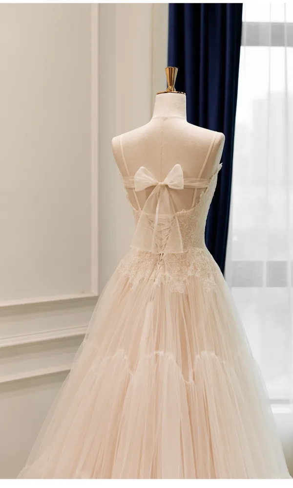 High-end Champagne Handmade Lace Flower Wedding Dresses 2026 A-Line / Princess Spaghetti Straps Sleeveless Backless Bow Floor-Length / Long Wedding
