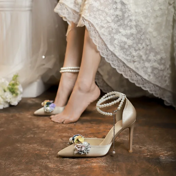 Elegant Champagne Satin Appliques Pearl Ankle Strap Wedding Shoes 2023 10 cm Stiletto Heels Pointed Toe Wedding High Heels