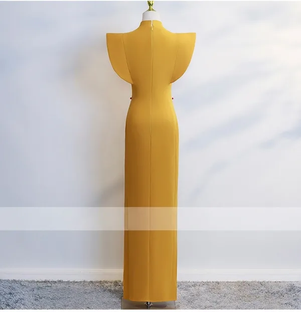 Chinese style Yellow Evening Party Floor-Length / Long Cheongsam 2025 Trumpet / Mermaid High Neck Sleeveless