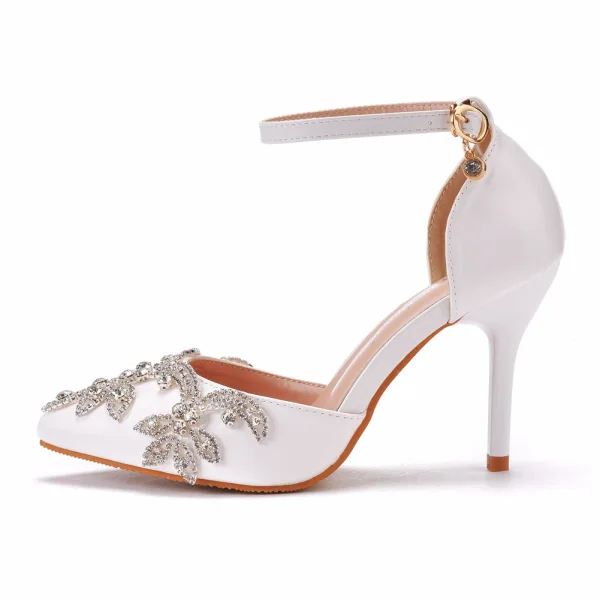 Sexy Weiß Strass Brautschuhe 2023 Knöchelriemen 9 cm Stilettos Spitzschuh Hochzeit Hochhackige