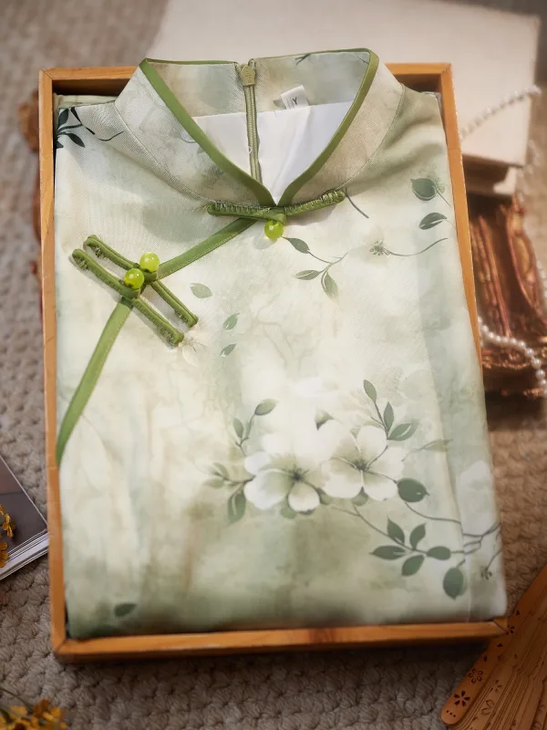 Chinese style Summer Sage Green Printing Floor-Length / Long Cheongsam 2024 Trumpet / Mermaid High Neck Short Sleeve