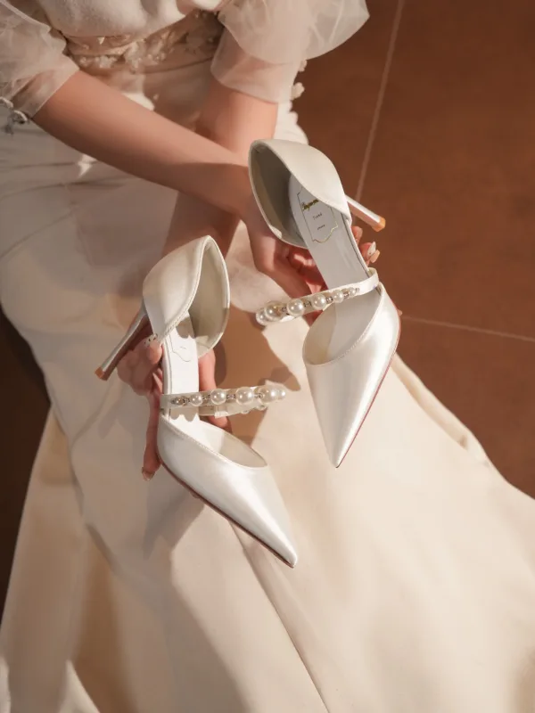 Elegant White Pearl Satin Wedding Shoes 2025 High Heels 6 cm Stiletto Heels Pointed Toe Wedding Heels