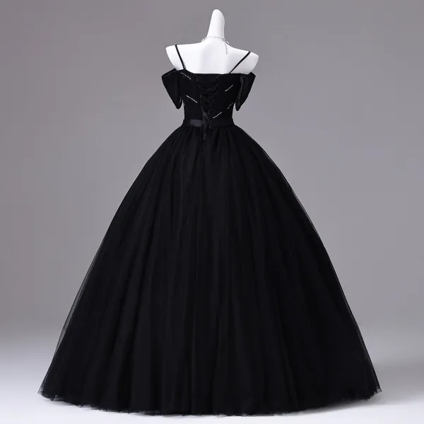 Vintage Negro Rhinestone Vestidos de gala 2026 Ball Gown Spaghetti Straps Manga Corta Sin Espalda Tul