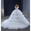 Luxus / Herrlich Weiß Perlenstickerei Pailletten Fallende Rüsche Brautkleider / Hochzeitskleider 2023 Ballkleid Bandeau Ärmellos Rückenfreies Sweep / Pinsel Zug Hochzeit