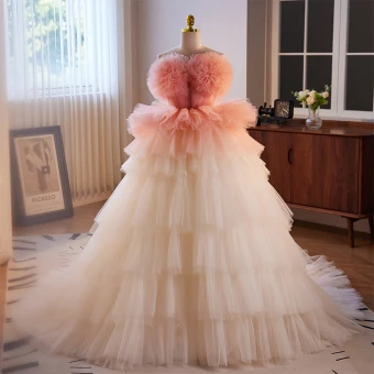 Charmant Champagne Volants En Cascade Robe De Bal 2023 Bretelles Croisées Robe Boule Bustier Sans Manches Dos Nu Tribunal Train Promo Robe De Ceremonie