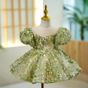 Charmant Vert Cendré Perlage Paillettes Anniversaire Courte Robe Ceremonie Fille 2023 Robe Boule Encolure Dégagée Gonflée Manches Courtes