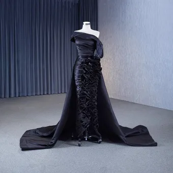 Charmant Noire Volants Trompette Sirène Robe De Soirée 2023 Une Épaule Manches Courtes Dos Nu Tribunal Train Soirée Robe De Ceremonie