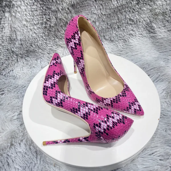Ovanlig Limegrön Gatukläder Snakeskin Trycket Pumps 2023 12 cm Stilettklackar Spetsiga Pumps Högklackade