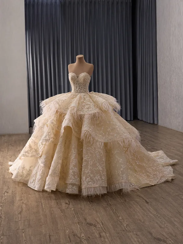 Luxury / Gorgeous Bling Bling Champagne Beading Sequins Lace Flower Cascading Ruffles Wedding Dresses 2026 Ball Gown Strapless Sleeveless Backless Chapel Train