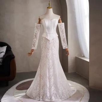 Elegante Weiß Perle Spitze Blumen Brautkleider Hochzeitskleider 2026 Meerjungfrau Off Shoulder Lange Ärmel Rückenfreies Sweep Pinsel Zug