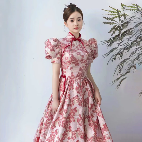 Chic / Beautiful Burgundy Floral Pearl Evening Dresses 2022 A-Line / Princess High Neck Backless Short Sleeve Floor-Length / Long Evening Party Formal Dresses