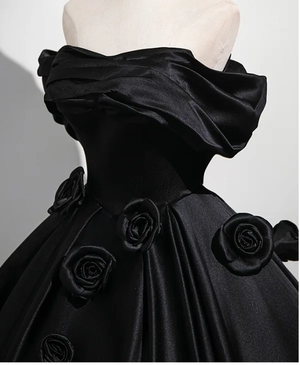 Elegant Black Appliques Satin Prom Dresses 2025 Ball Gown Off-The-Shoulder Short Sleeve Backless Floor-Length / Long Prom Formal Dresses