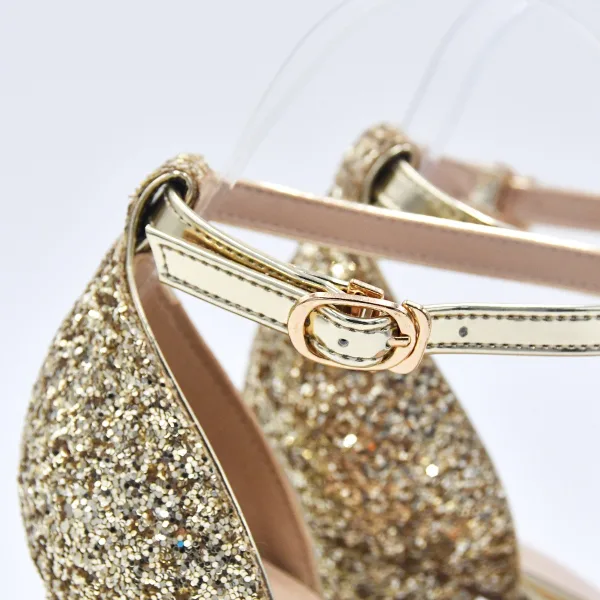 Charmant Glitzernden Gold Strass Pailletten Brautschuhe 2022 Knöchelriemen 10 cm Thick Heels Peeptoes Hochzeit Sandaletten Hochhackige