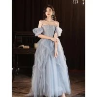 Encantador Azul Cielo Rebordear Volantes En Cascada Vestidos de gala 2023 A-Line / Princess Fuera Del Hombro Hinchado Manga Corta Sin Espalda Largos Vestidos Formales
