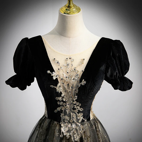 Chic / Belle Noire Perlage Robe De Bal 2022 Princesse Encolure Dégagée Manches Courtes Dos Nu Longue Robe De Ceremonie