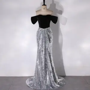 Sexy Black Sequins Evening Dresses 2024 Ball Gown Off The Shoulder Short Sleeve Backless Sweep Train Evening Party Formal Dresses