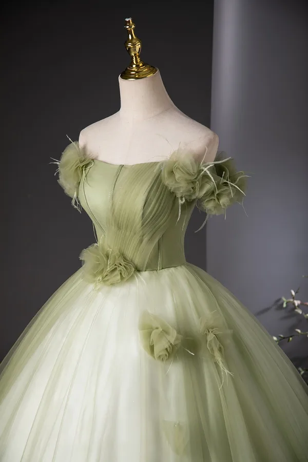 Elegant Sage Green Appliques Ball Gown Prom Dresses 2024 Strapless Sleeveless Backless Floor-Length / Long Prom Formal Dresses