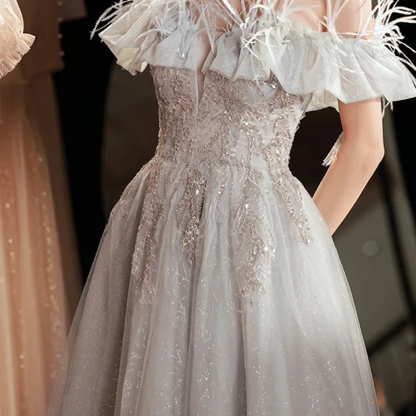 Charmant Gris Perlage Paillettes Robe De Soirée 2023 Princesse De l'épaule Gland Manches Courtes Dos Nu Longue Soirée Robe De Ceremonie