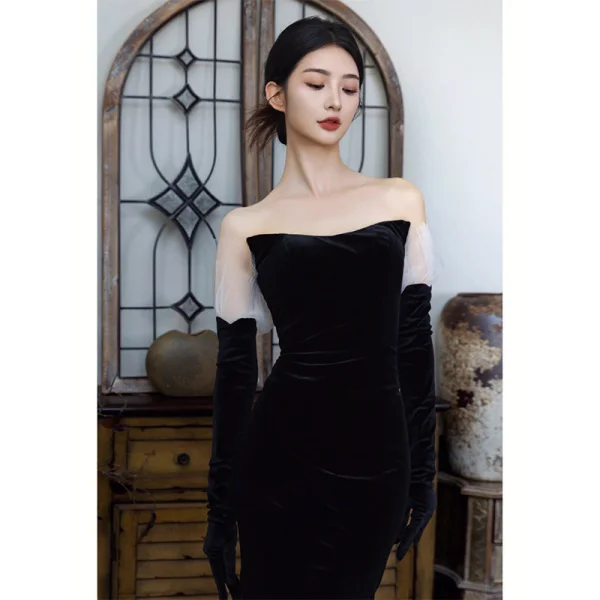 Sexy Black Velvet Evening Dresses 2023 Trumpet / Mermaid Strapless Short Sleeve Backless Sweep Train Evening Party Formal Dresses