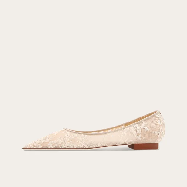 Charming Champagne Lace Flower Leather Flat Wedding Shoes 2025 Pointed Toe Wedding High Heels