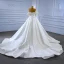 Haut de Gamme Blanche Fait main Perlage Perle Satin Robe De Mariée 2023 Trompette / Sirène De l'épaule Manches Courtes Dos Nu Royal Train Mariage