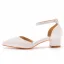 Schlicht Ivory / Creme Freizeit Satin Sandalen Damen 2023 Knöchelriemen 4 cm Thick Heels Low Heel Spitzschuh Sandaletten