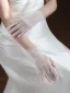 Vintage / Retro Modest / Simple White Lace Flower Wedding Bridal Gloves 2025