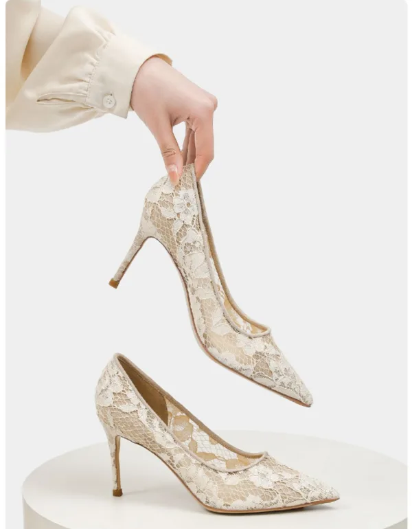 Elegant Ivory Leather Lace Wedding Shoes 2024 Wedding 6 cm Stiletto Heels Pointed Toe Pumps High Heels