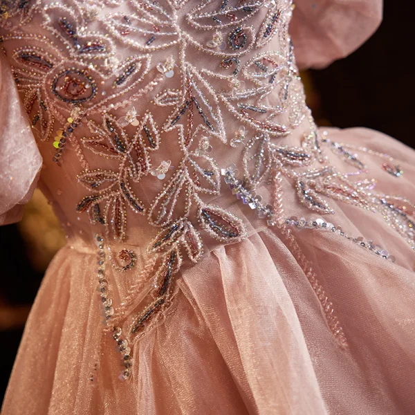 Elegante Rosa Perlenstickerei Strass Pailletten Ballkleider 2023 Ballkleid Eckiger Ausschnitt Geschwollenes Kurze Ärmel Rückenfreies Sweep / Pinsel Zug Ball Festliche Kleider
