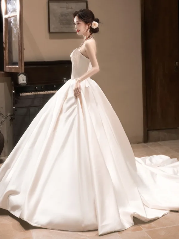 Elegant White Pearl Satin Wedding Dresses 2024 Ball Gown Strapless Sleeveless Backless Court Train Wedding