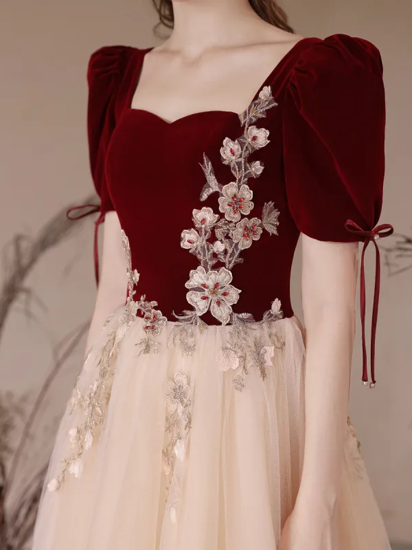 Chic / Beautiful Burgundy Rhinestone Lace Flower Velvet Prom Dresses 2024 A-Line / Princess Square Neckline Short Sleeve Backless Floor-Length / Long Prom Formal Dresses