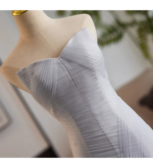 Sexy Grau Rüschen Ballkleider 2025 Meerjungfrau Bandeau Ärmellos Rückenfreies Sweep / Pinsel Zug Ball Festliche Kleider