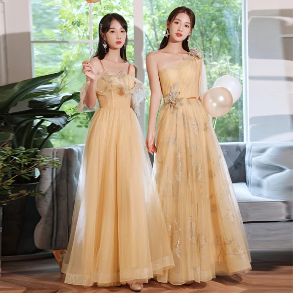 Modest / Simple Champagne Lace Flower Bridesmaid Dresses 2023 A-Line / Princess Short Sleeve Backless Floor-Length / Long Bridesmaid Dresses
