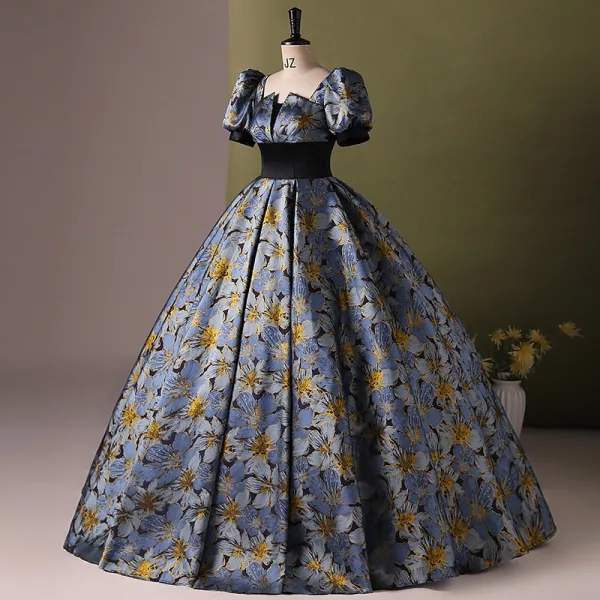 Vintage / Retro Ocean Blue Printing Prom Dresses 2024 Ball Gown Square Neckline Short Sleeve Backless Floor-Length / Long Prom Formal Dresses
