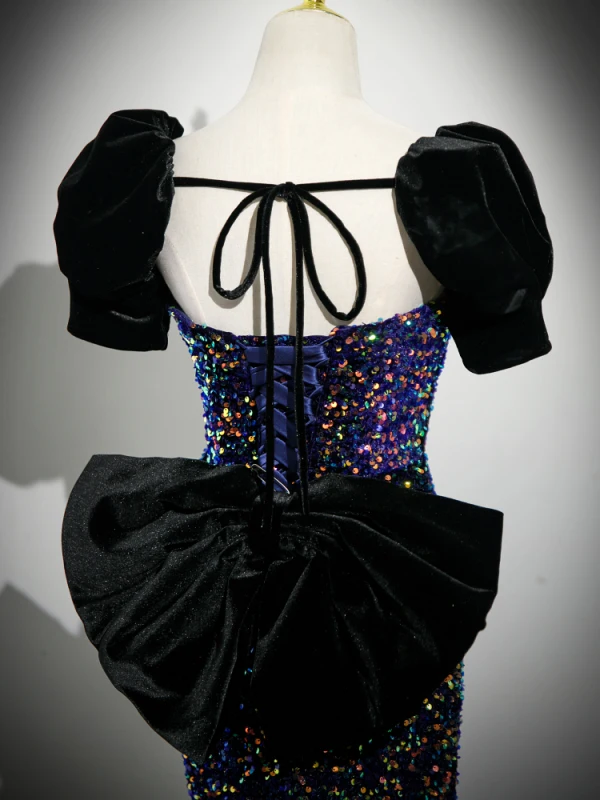 Scintillantes Sexy Noire Paillettes Robe De Soirée 2023 Trompette / Sirène Encolure Carrée Gonflée Manches Courtes Dos Nu Noeud Train De Balayage Robe De Ceremonie