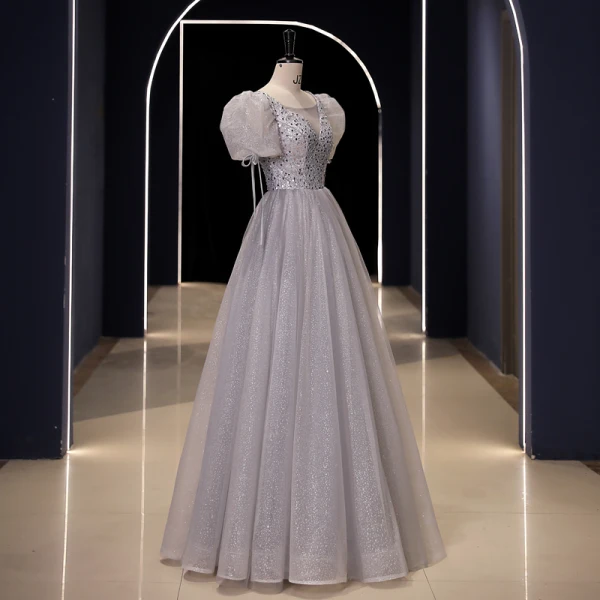 Scintillantes Argenté Gris Glitter Paillettes Robe De Bal 2023 Princesse Encolure Dégagée Manches Courtes Dos Nu Longue Promo Robe De Ceremonie