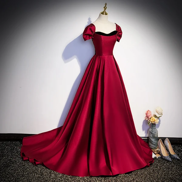 Elegant Burgundy Satin Prom Dresses A-Line / Princess 2023 Strapless Short Sleeve Backless Floor-Length / Long Prom Formal Dresses