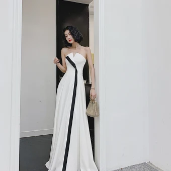Simple Mode Ivoire Robe De Bal 2022 Princesse Bustier Sans Manches Dos Nu Longue Robe De Ceremonie