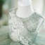 Charmant Vert Cendré Perlage Paillettes En Dentelle Fleur Volants en Cascade Anniversaire Courte Robe Ceremonie Fille 2023 Robe Boule Encolure Dégagée Manches Courtes