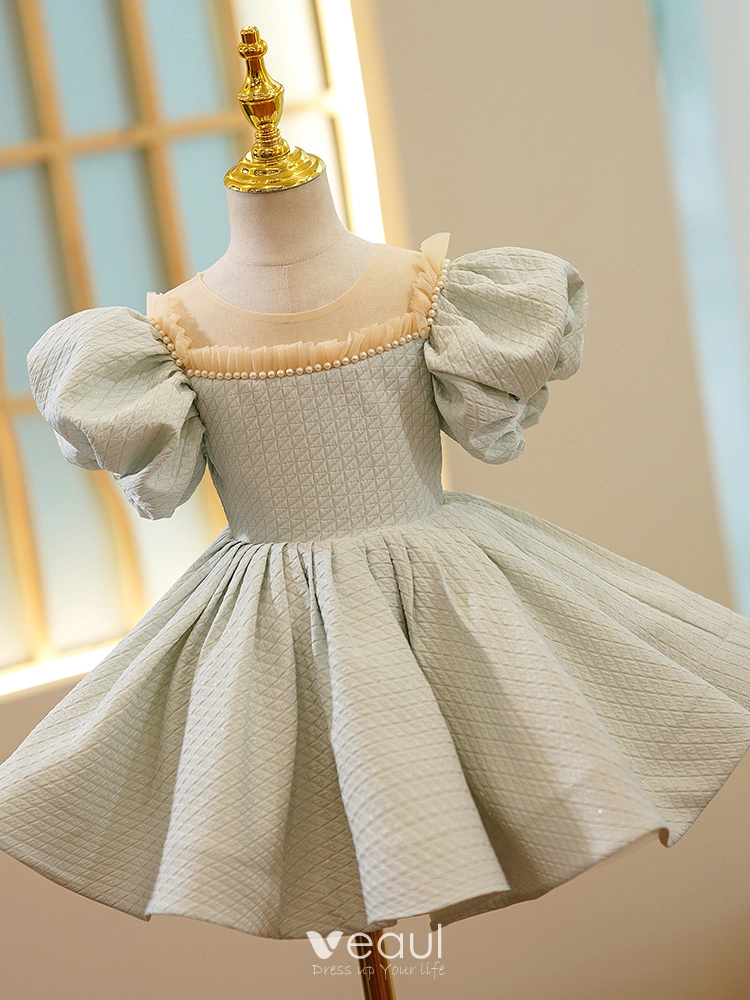 Audrey Hepburn Style Sage Green Short Prom Flower Girl Dresses 2022 Ball Gown Scoop Neck Puffy Short Sleeve Pearl Flower Girl Dresses