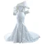 High End Elegante Weiß Satin Perlenstickerei Pailletten Brautkleider / Hochzeitskleider 2023 Meerjungfrau Fallende Rüsche One-Shoulder Kurze Ärmel Rückenfreies Hof-Schleppe Hochzeit