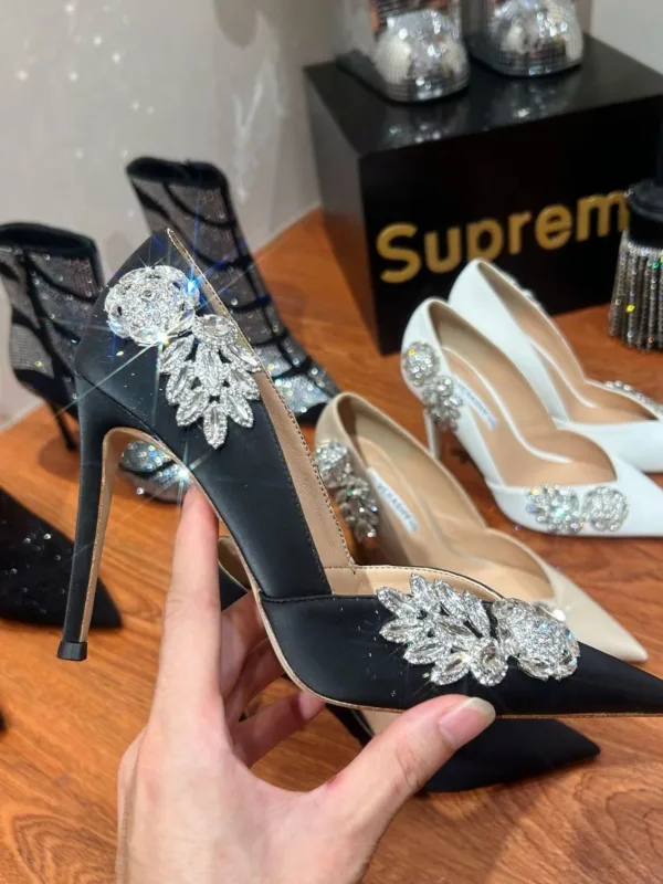 Charmant Zwarte Satijn Rhinestone Avond Pumps 2024 10 cm Naaldhakken / Stiletto Spitse Neus Pumps Hoge Hakken