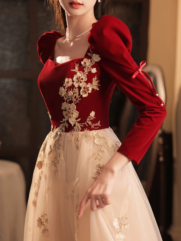 Elegant Burgundy Rhinestone Lace Flower Prom Dresses 2023 A-Line / Princess Square Neckline Long Sleeve Backless Floor-Length / Long Prom Formal Dresses